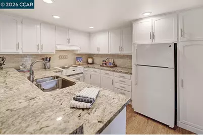 1300 Running Springs Rd #6, Walnut Creek, CA 94595 - Photo 10