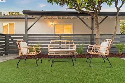 250 San Antonio Ct, San Jose, CA 95116 - Photo 34