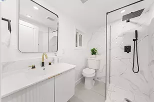 250 San Antonio Ct, San Jose, CA 95116 - Photo 24