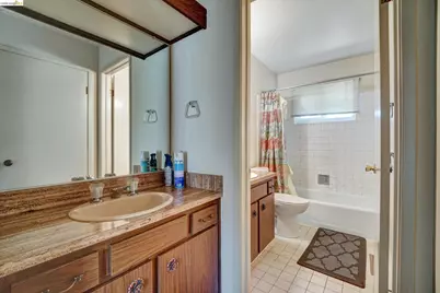 5861 Balmoral Dr, Oakland, CA 94619 - Photo 34