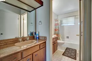 5861 Balmoral Dr, Oakland, CA 94619 - Photo 34
