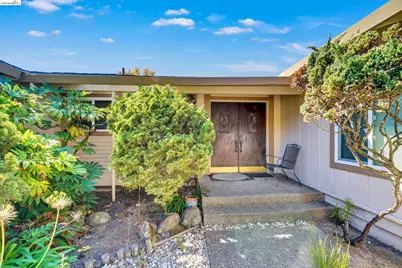 5861 Balmoral Dr, Oakland, CA 94619 - Photo 4
