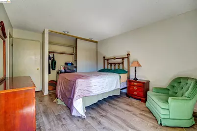 5861 Balmoral Dr, Oakland, CA 94619 - Photo 38
