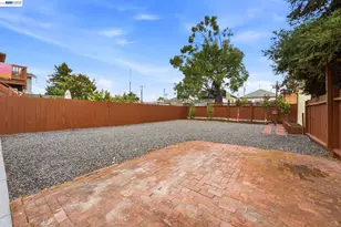 1725 38th Ave, Oakland, CA 94601 - Photo 48