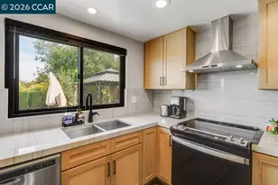 4073 Castlewood Ct, Concord, CA 94518 - Photo 20