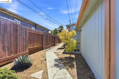 1530 Stuart St, Berkeley, CA 94703 - Photo 36