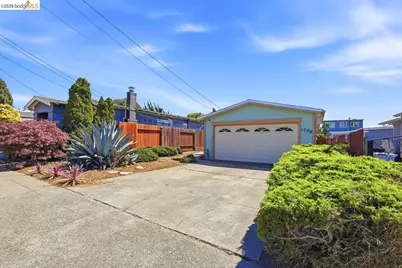 1530 Stuart St, Berkeley, CA 94703 - Photo 2