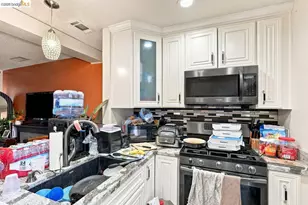 1530 Stuart St, Berkeley, CA 94703 - Photo 20