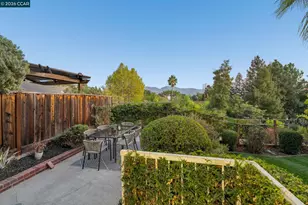 2153 Bluerock Cir, Concord, CA 94521 - Photo 42