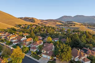 2153 Bluerock Cir, Concord, CA 94521 - Photo 44