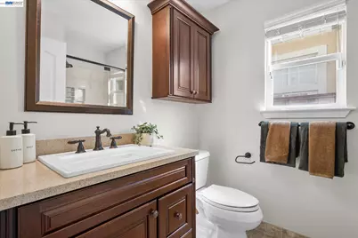 7892 Pineville Cir, Castro Valley, CA 94552 - Photo 30