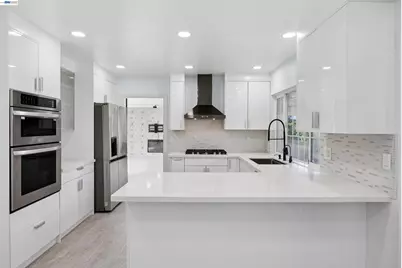 3247 Round Hill Drive, Hayward, CA 94542 - Photo 14