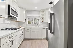 25531 Scripps St, Hayward, CA 94545 - Photo 2