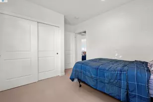8957 Lawlor St, Oakland, CA 94605 - Photo 18