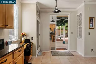 1615 Laurelbrook Dr, Tracy, CA 95377 - Photo 12