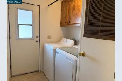 121 Leanne Ln, Concord, CA 94518 - Photo 10