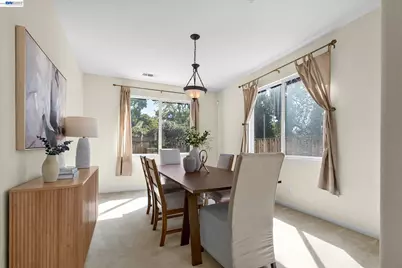 716 Raineer Ct, San Leandro, CA 94577 - Photo 14