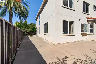 716 Raineer Ct, San Leandro, CA 94577 - Photo 28