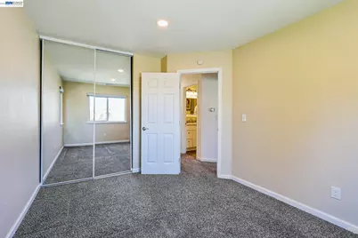 2129 Delucchi Dr, Pleasanton, CA 94588 - Photo 20