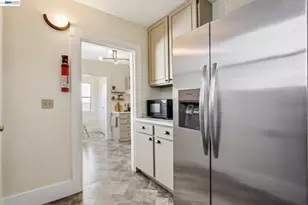 110 California Ave, San Leandro, CA 94577 - Photo 18