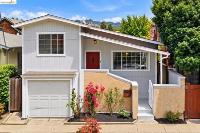 2081 Bonar St, Berkeley, CA 94702 - Photo 2