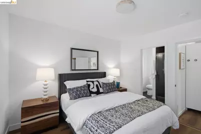 2081 Bonar St, Berkeley, CA 94702 - Photo 16