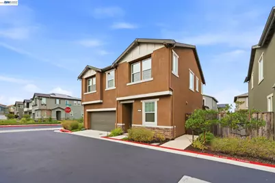 617 Whisper Ln, Pittsburg, CA 94565 - Photo 4