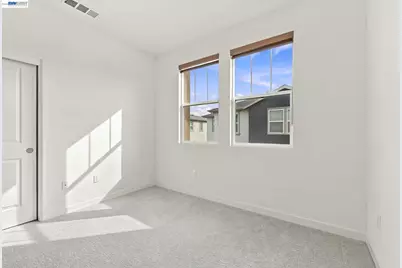 617 Whisper Ln, Pittsburg, CA 94565 - Photo 40