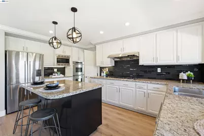 310 Sunset Dr, Danville, CA 94506 - Photo 10