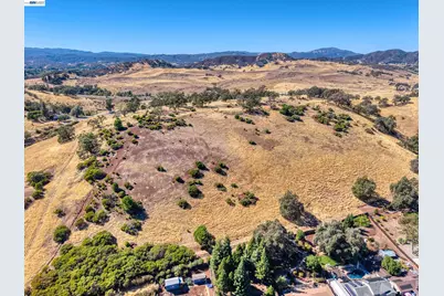 4384 Mountainview Dr, Lakeport, CA 95453 - Photo 8