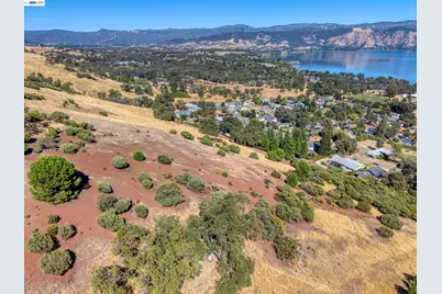 4384 Mountainview Dr, Lakeport, CA 95453 - Photo 4