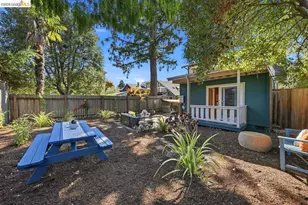 2705 Walker St, Berkeley, CA 94705 - Photo 40