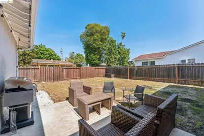 1300 Evergreen Dr., Concord, CA 94520 - Photo 44