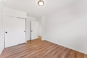 1300 Evergreen Dr, Concord, CA 94520 - Photo 32