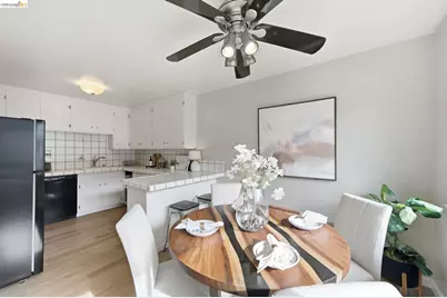 2133 Santa Clara Ave #206, Alameda, CA 94501 - Photo 8