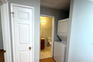 2401 Park Blvd, Oakland, CA 94606 - Photo 12