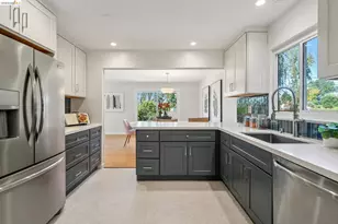 189 Fairlawn Dr, Berkeley, CA 94708 - Photo 18