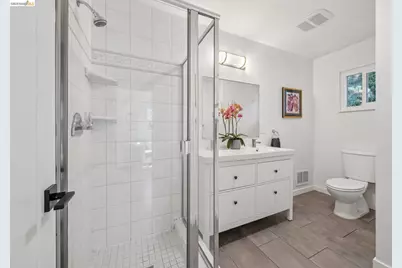 189 Fairlawn Dr, Berkeley, CA 94708 - Photo 40