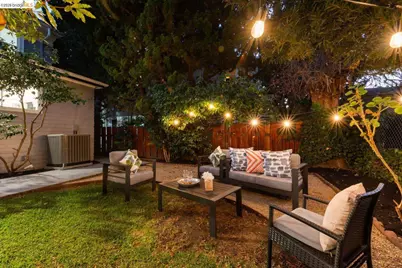 2153 Oregon Street, Berkeley, CA 94705 - Photo 28