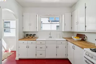 5819 Patton St, Oakland, CA 94618 - Photo 12