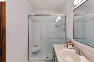 2724 Shasta Rd, Berkeley, CA 94708 - Photo 64