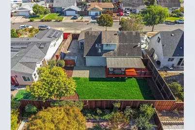 6137 Bennington Dr, Newark, CA 94560 - Photo 44
