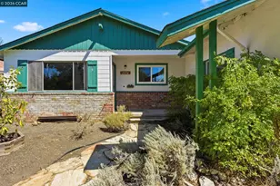 2414 Charlotte Ave, Concord, CA 94518 - Photo 4
