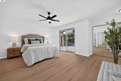 7918 Hillsboro Ct, Pleasanton, CA 94588 - Photo 20