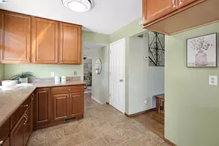 248 Louette Ct, San Lorenzo, CA 94541 - Photo 20