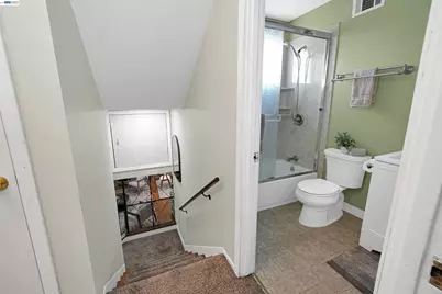 248 Louette Ct, San Lorenzo, CA 94541 - Photo 32