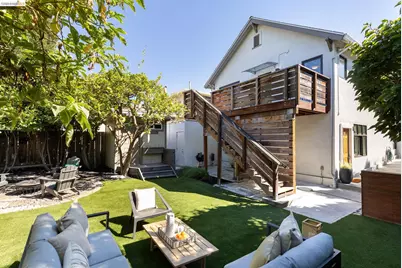 5377 Bryant Ave, Oakland, CA 94618 - Photo 4