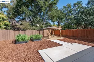 444 Amaral Cir, Pleasanton, CA 94566 - Photo 4