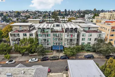 811 York St #136, Oakland, CA 94610 - Photo 4