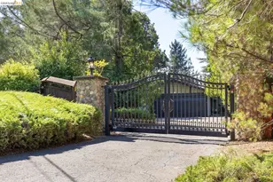 81 Elysian Fields Dr, Oakland, CA 94605 - Photo 48